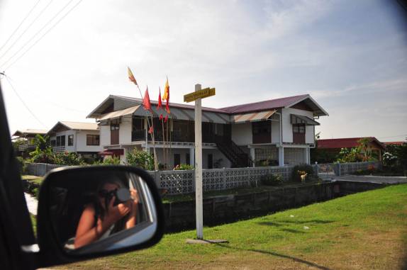 Chegando à Nickerie, segunda maior cidade do Suriname